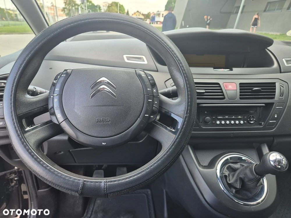 Citroën C4 Picasso 1.6 HDi Impress - 11