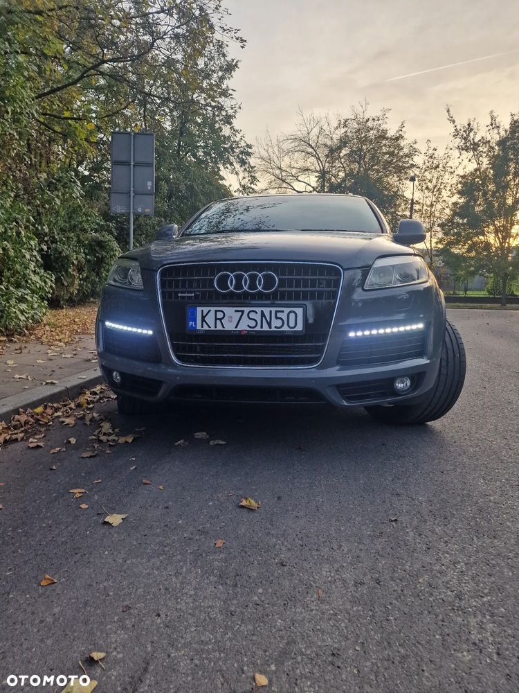 Audi Q7 - 35