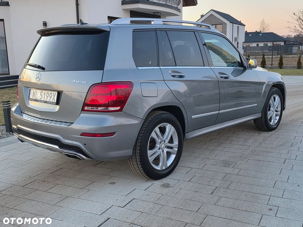 Mercedes-Benz GLK 350 4-Matic - 2