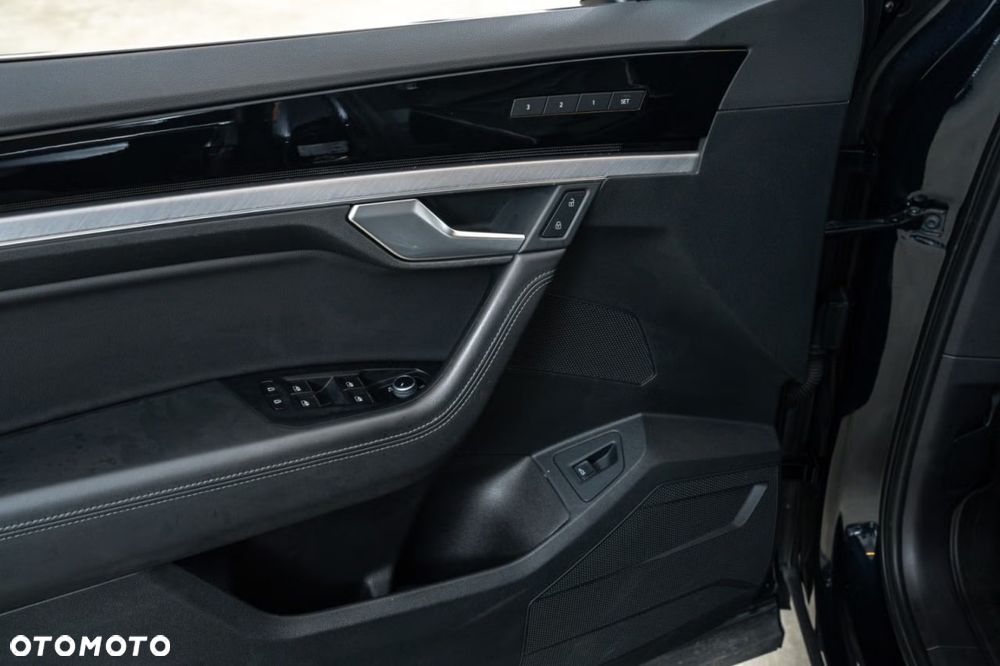 Volkswagen Touareg 3.0 V6 TDI SCR 4Motion Automatik R-Line - 16
