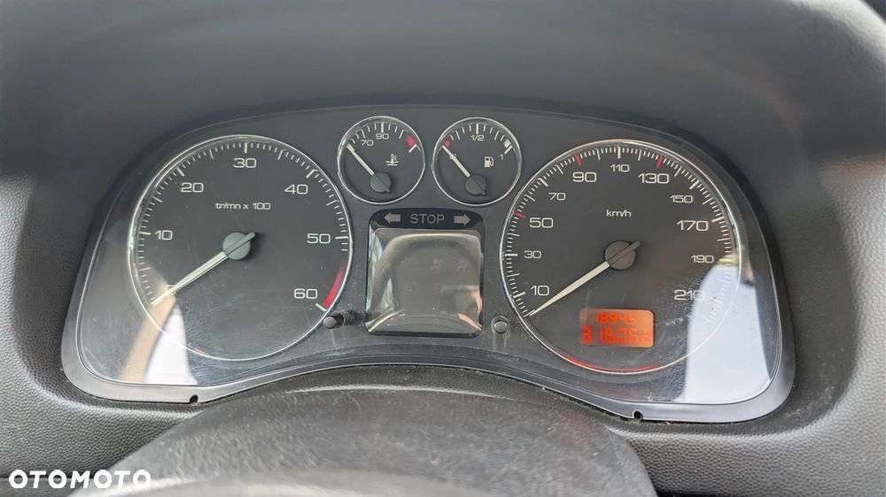 Peugeot 307 1.6 HDI Oxygo - 12