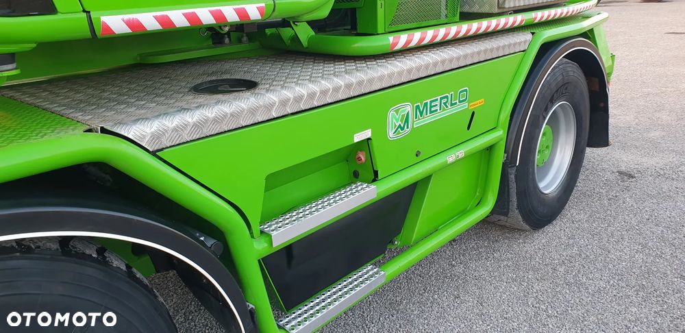 Merlo 60.24MCSS /kosz hydr. rozkładany/pilot/widły/sprowadzona - 30