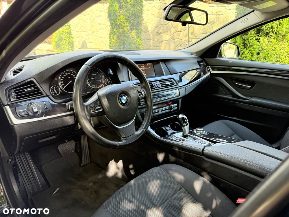 BMW Seria 5 - 26