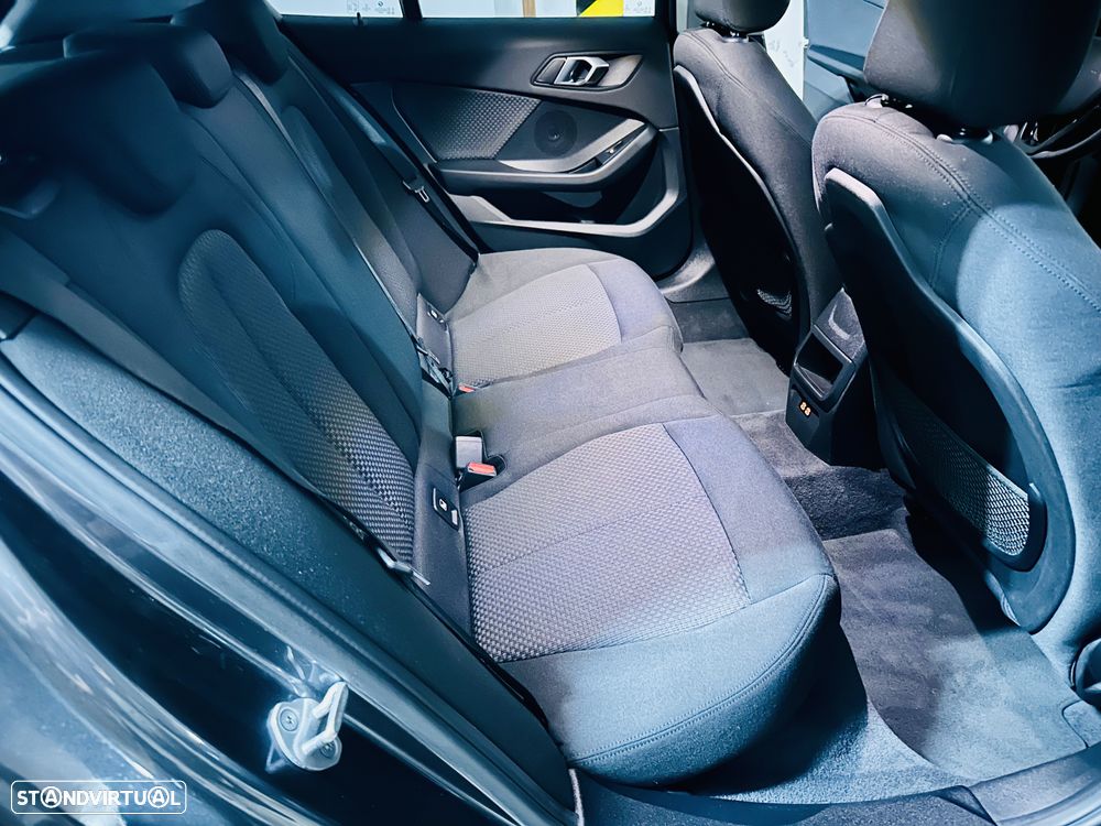 BMW 118 - 12