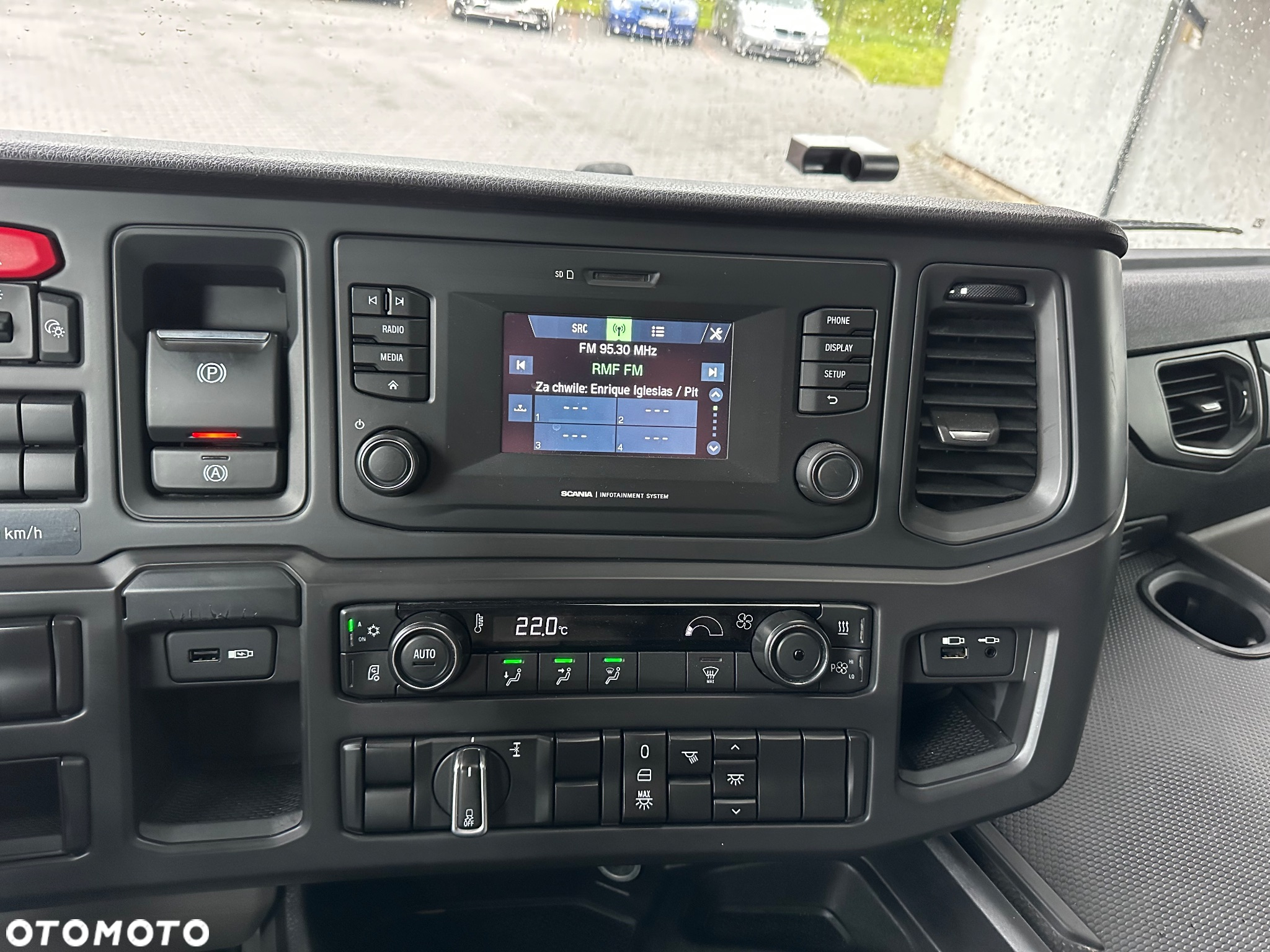 Scania R450 niska kabina, bardzo zadbana - 15