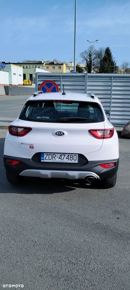 Kia Stonic 1.2 M - 2