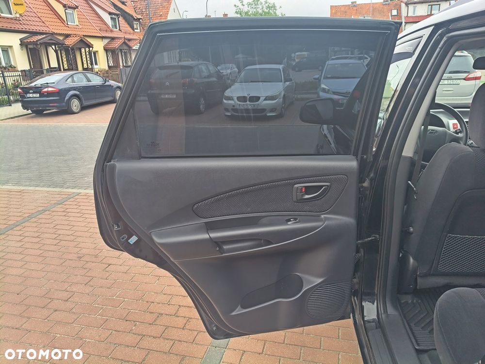 Hyundai Tucson 2.0 Comfort 2WD - 29