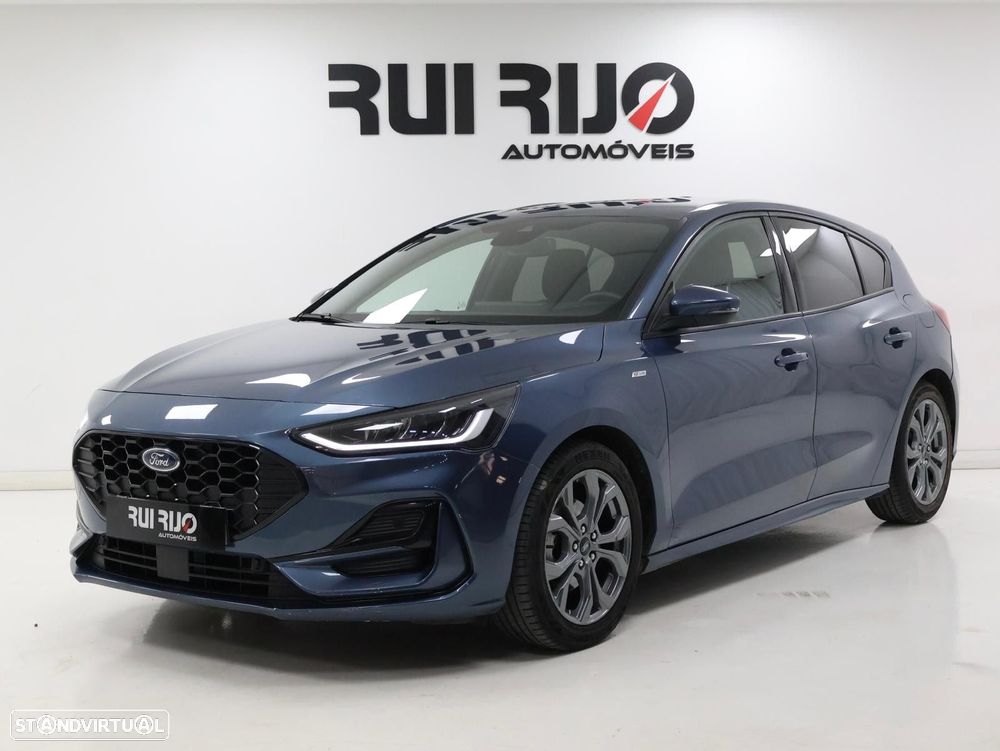 Ford Focus 1.0 EcoBoost MHEV ST-Line - 2