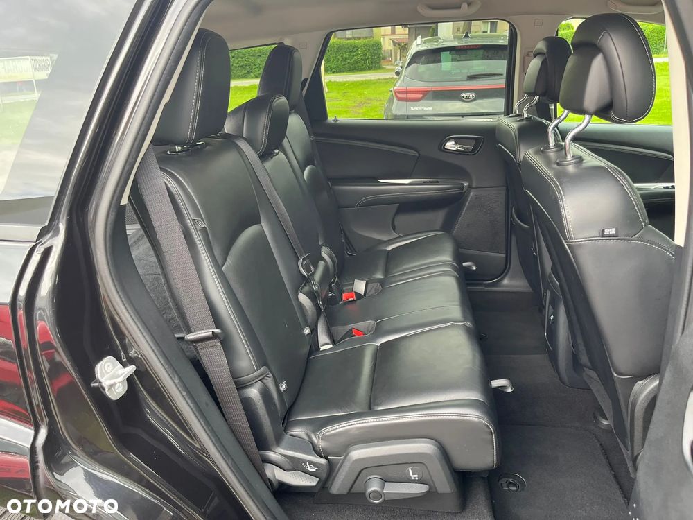 Fiat Freemont 2.0 Multijet 16V DPF Automatik Allrad Lounge - 13