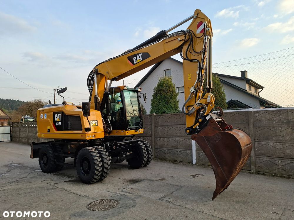 Caterpillar CAT M 318 F - 10