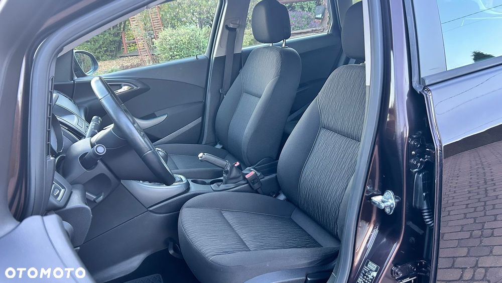 Opel Astra IV 1.4 T Enjoy - 11