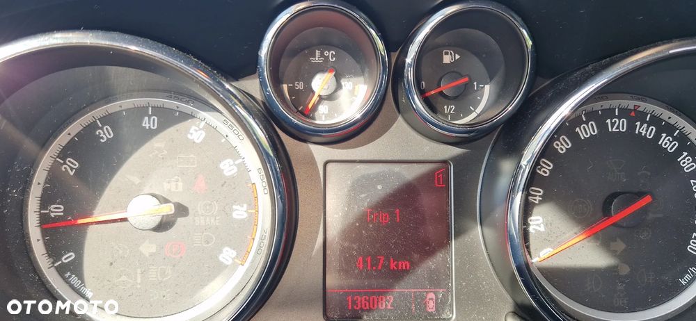 Opel Astra 1.4 Sport - 8
