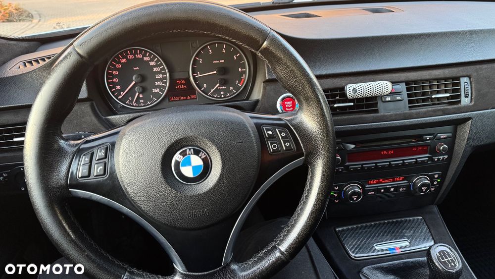 BMW Seria 3 - 31