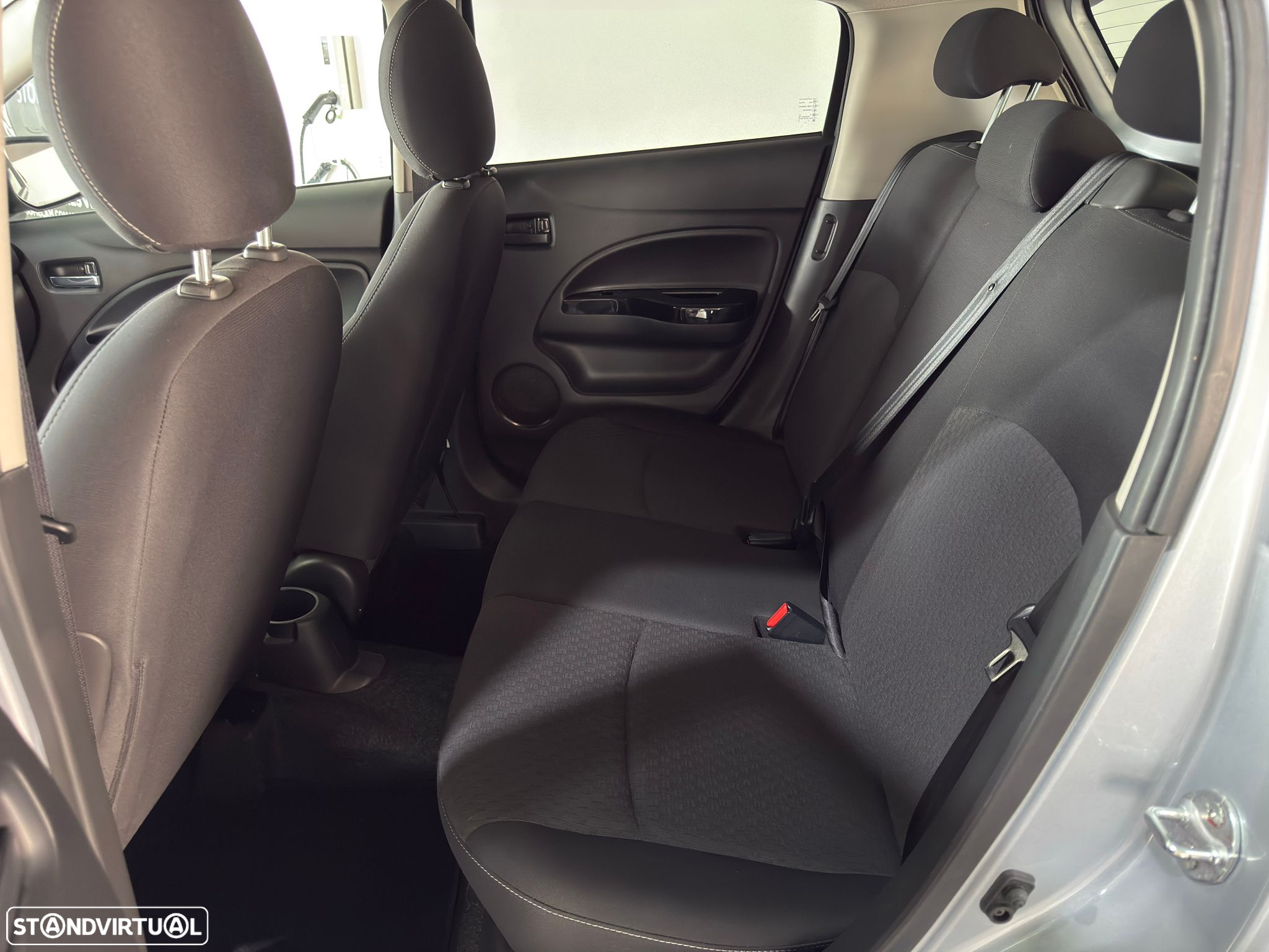 Mitsubishi Space Star 1.2 Intense - 11