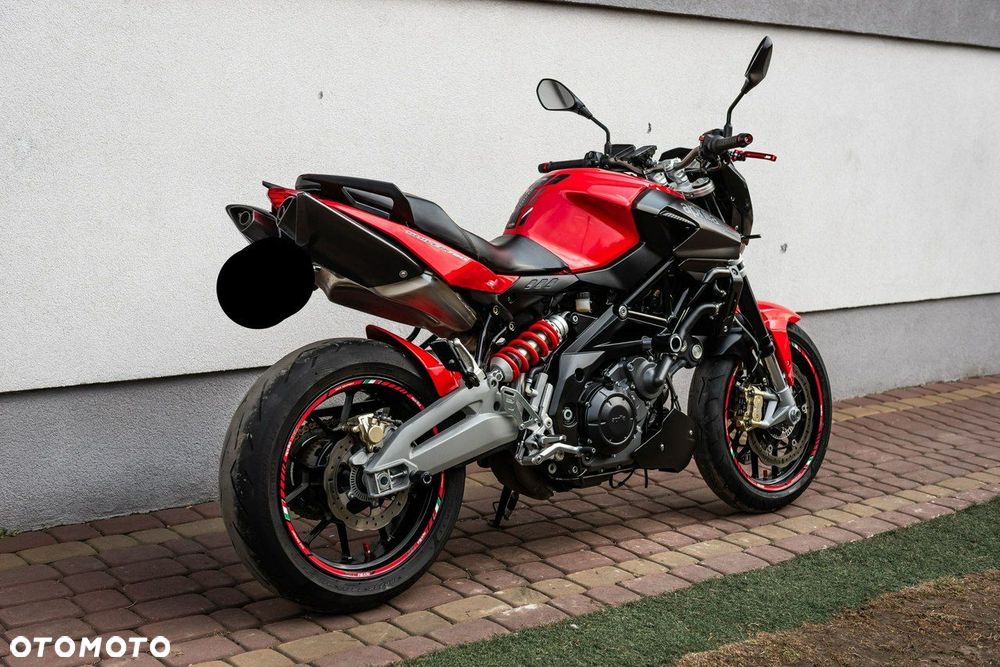 Aprilia Shiver - 4