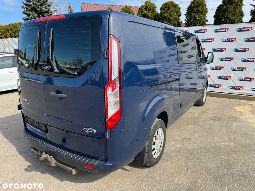 Ford TRANSIT CUSTOM - 7
