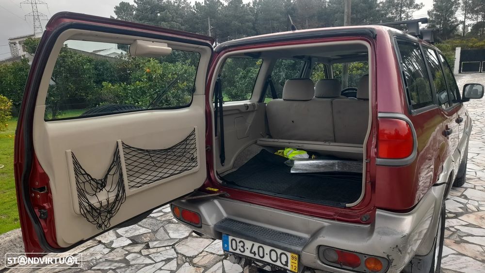 Nissan Terrano II 2.7 TDi Luxury - 24