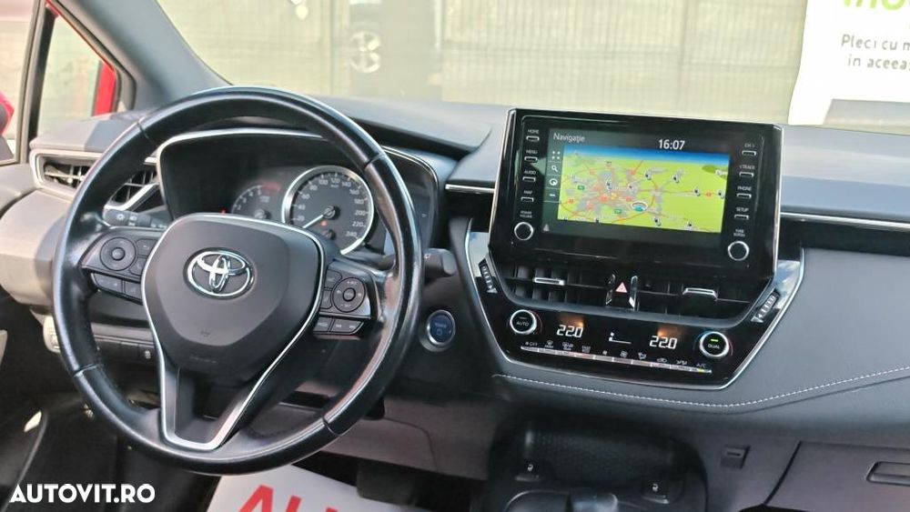 Toyota Corolla - 10