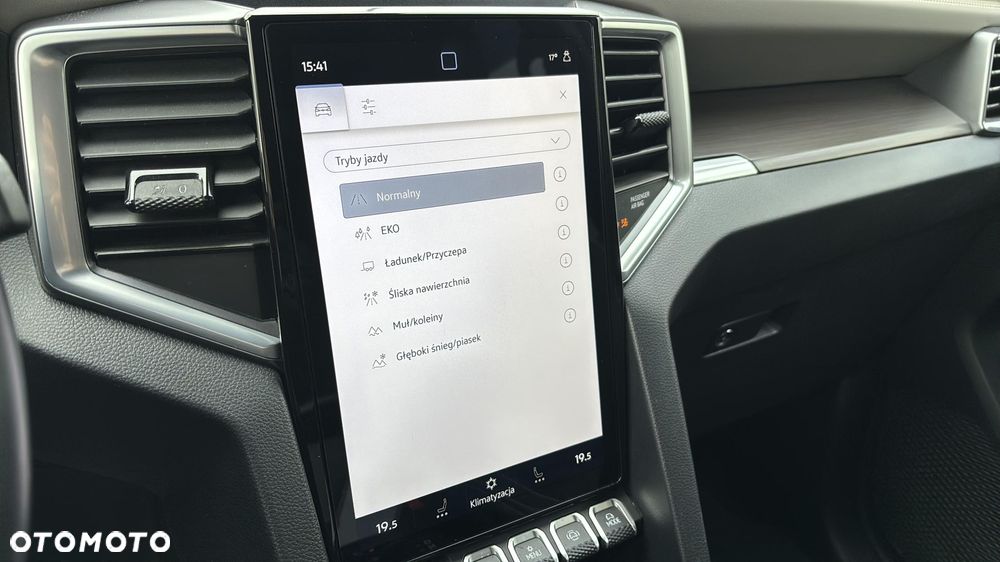 Volkswagen Amarok 3.0 V6 TDi 4MOTION Style - 24