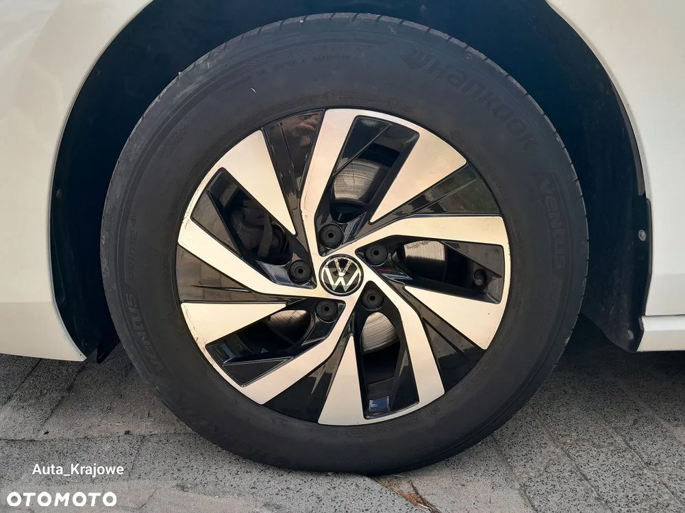 Volkswagen Passat - 41