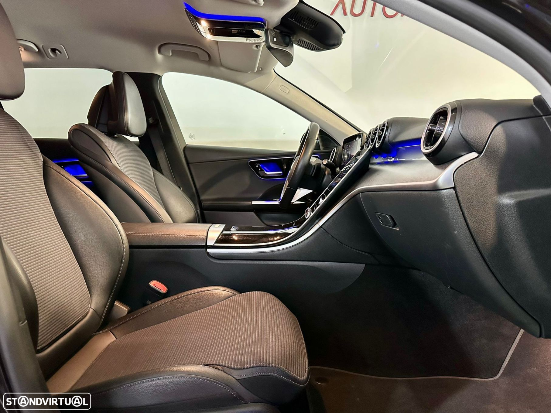 Mercedes-Benz C 200 d Avantgarde - 15