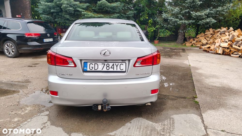 Lexus IS 220 D Prestige - 20