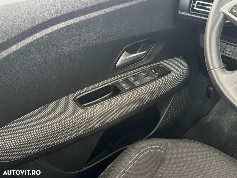 Dacia Sandero TCe 90 MT5 Expression - 23