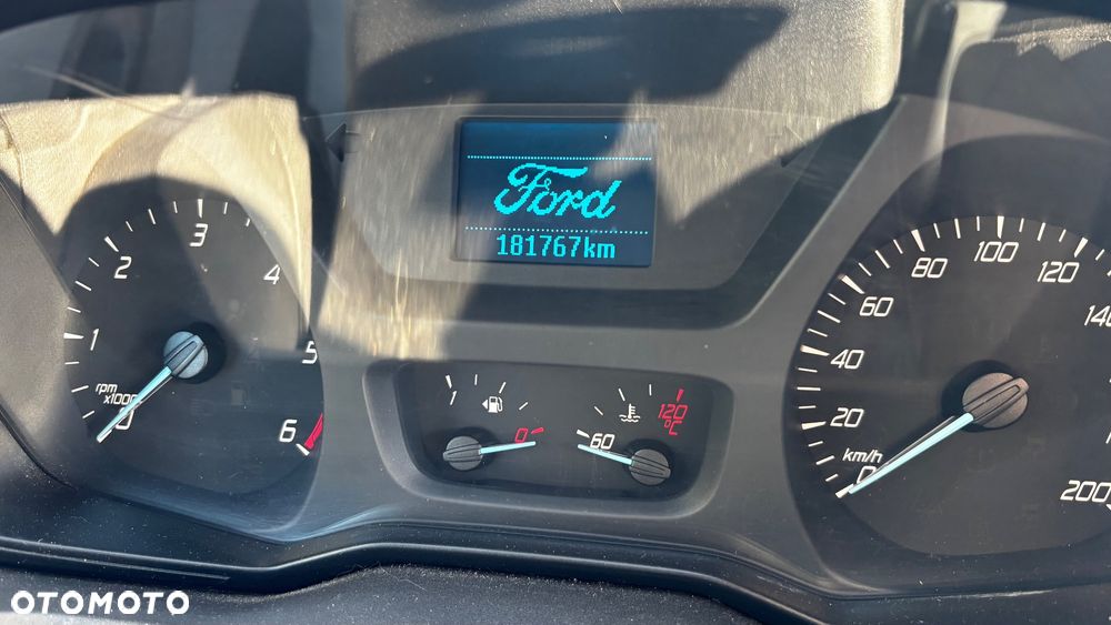 Ford Tranit - 5