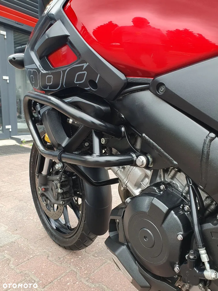 Suzuki DL - 16