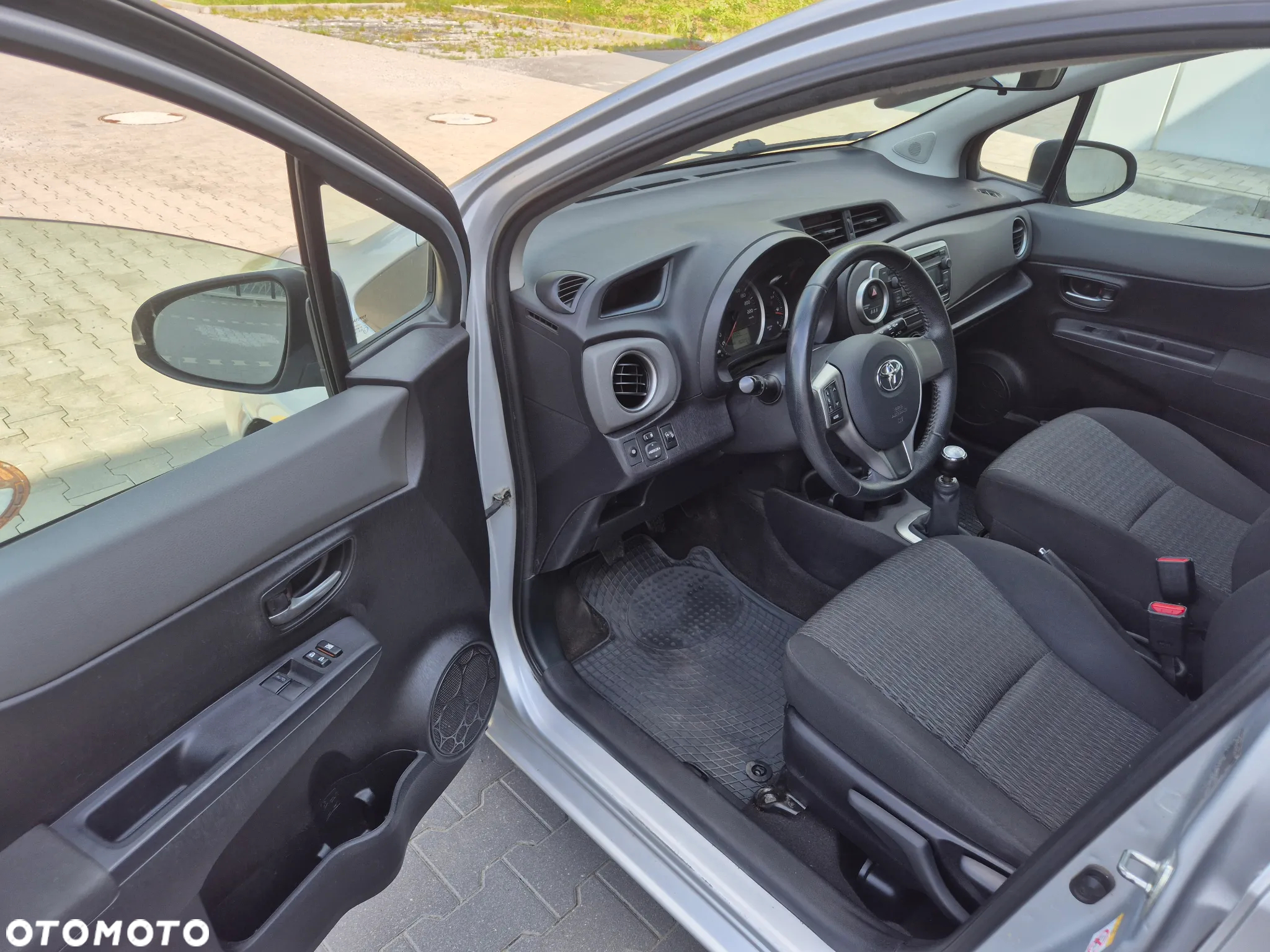 Toyota Yaris 1.0 Life - 7
