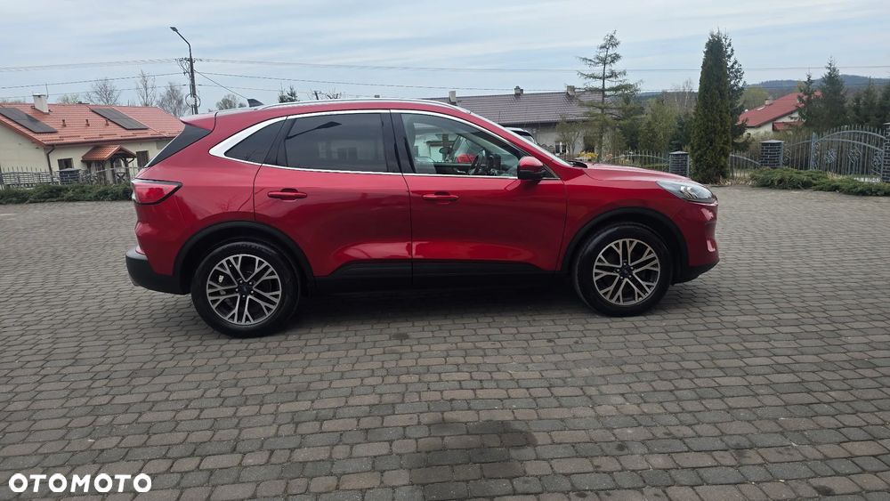 Ford Kuga 2.0 EcoBlue 4x4 TITANIUM - 20