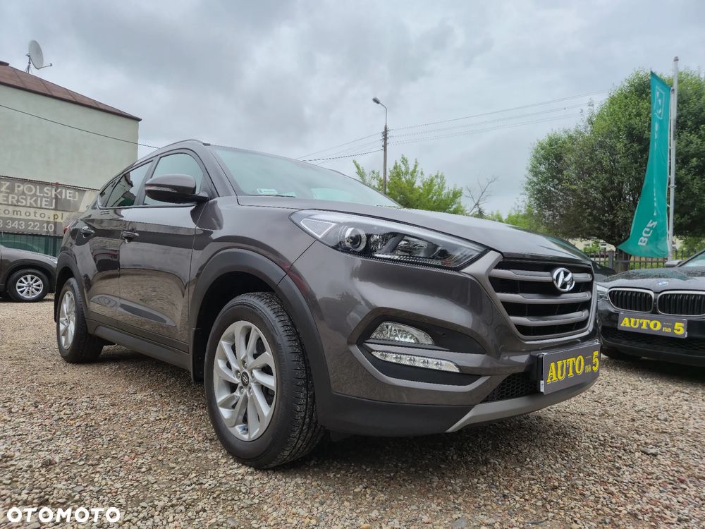 Hyundai Tucson 1.7 CRDI BlueDrive Style 2WD - 5
