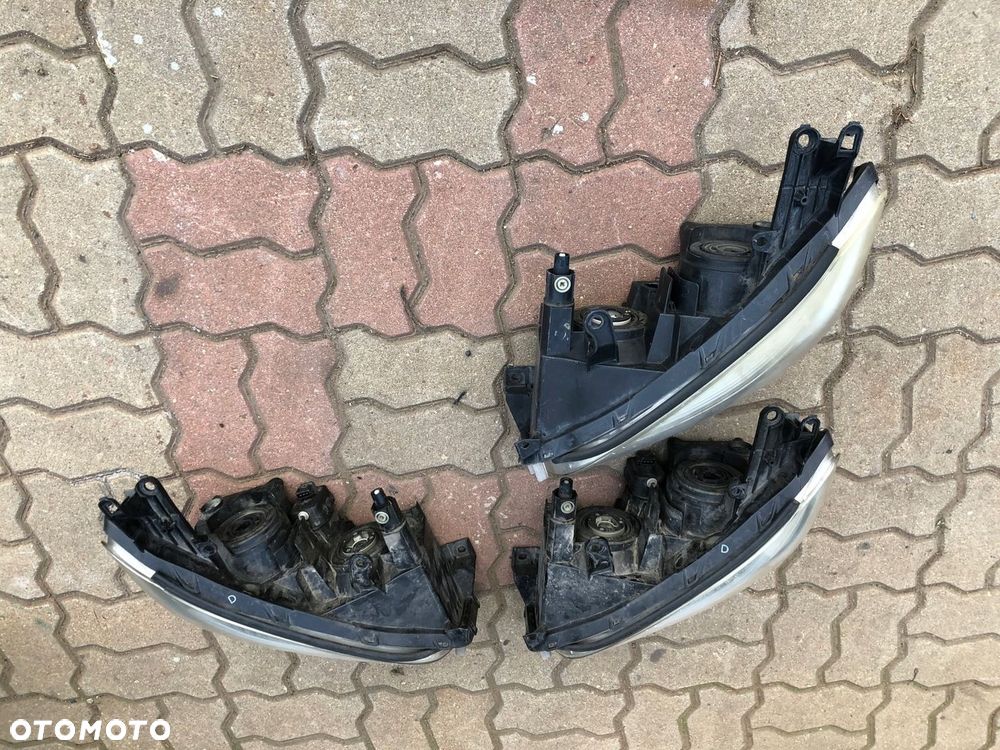 LAMPA PRAWY PRZÓD TOYOTA RAV4 RAVIV 4 III 12-15 - 5