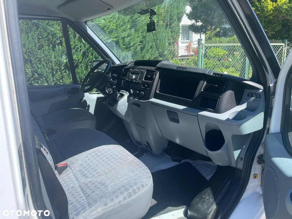 Ford Transit - 5