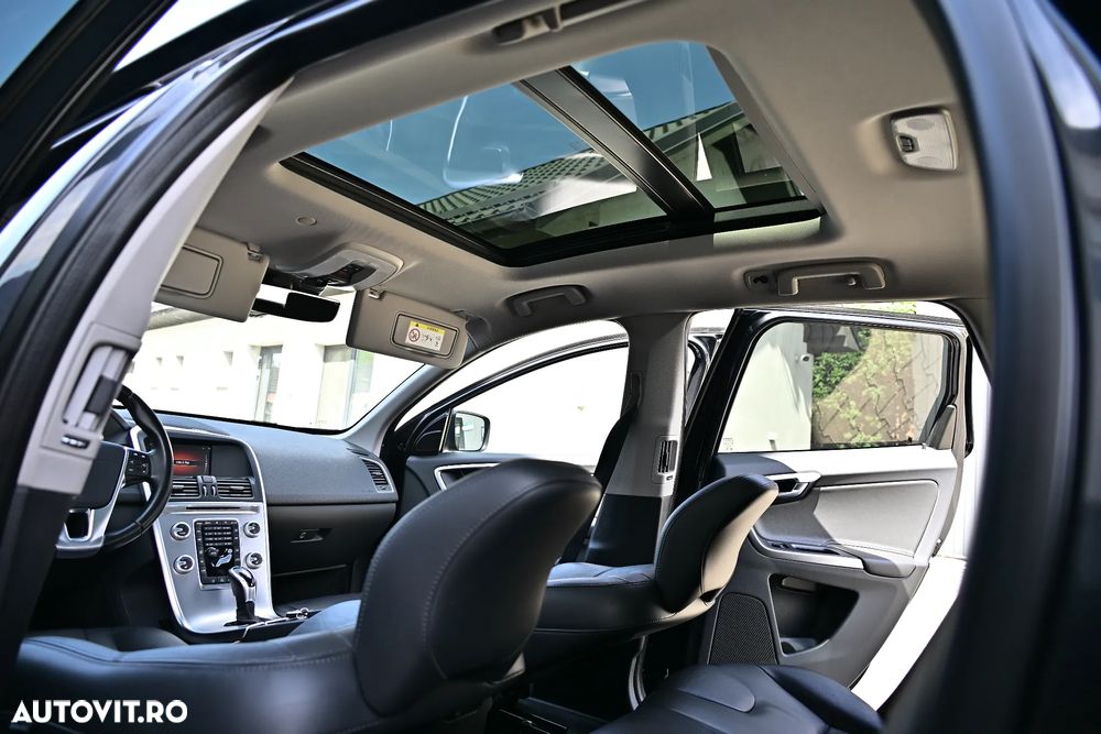 Volvo XC 60 D3 Geartronic Summum - 34
