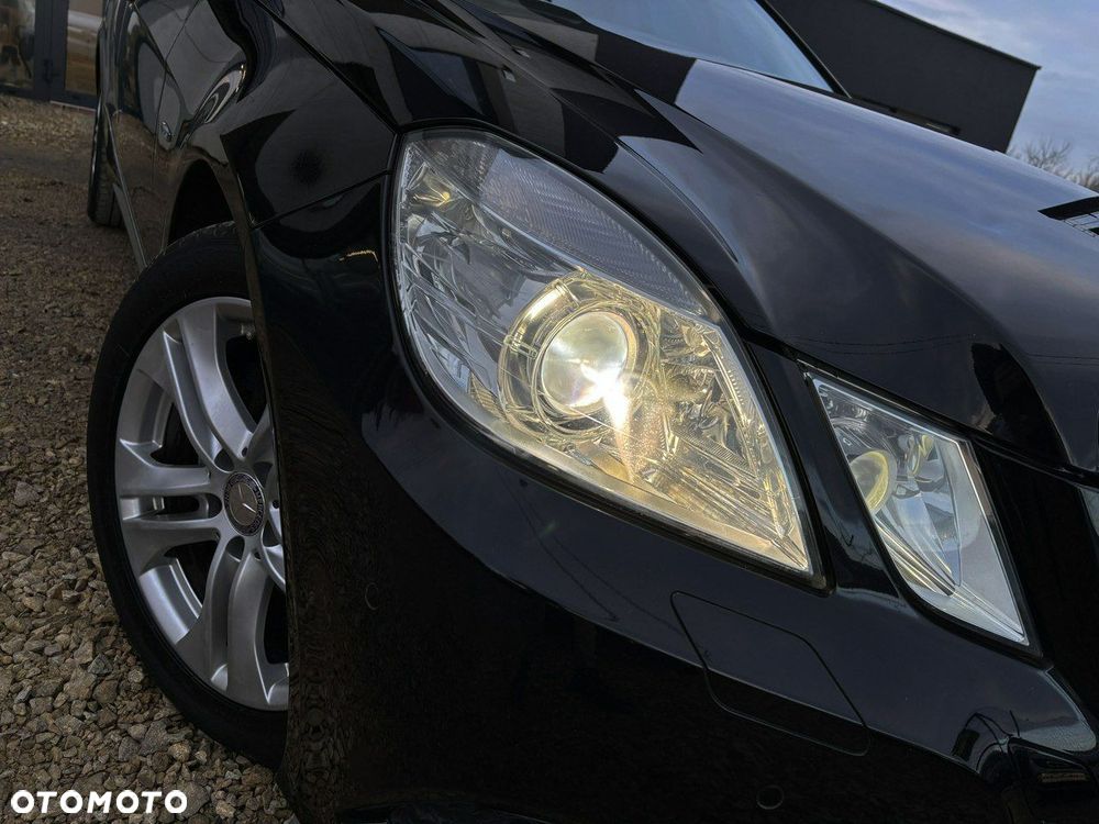 Mercedes-Benz Klasa E - 9