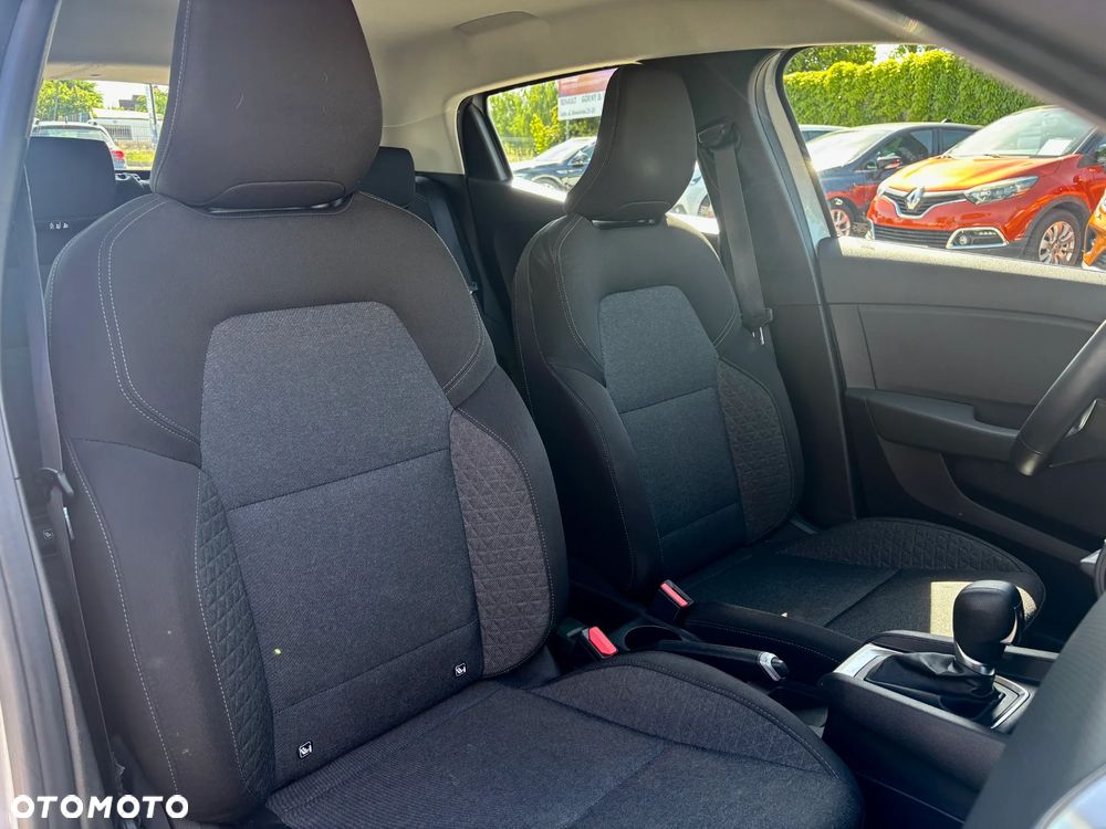 Renault Clio 1.6 E-TECH Zen - 8