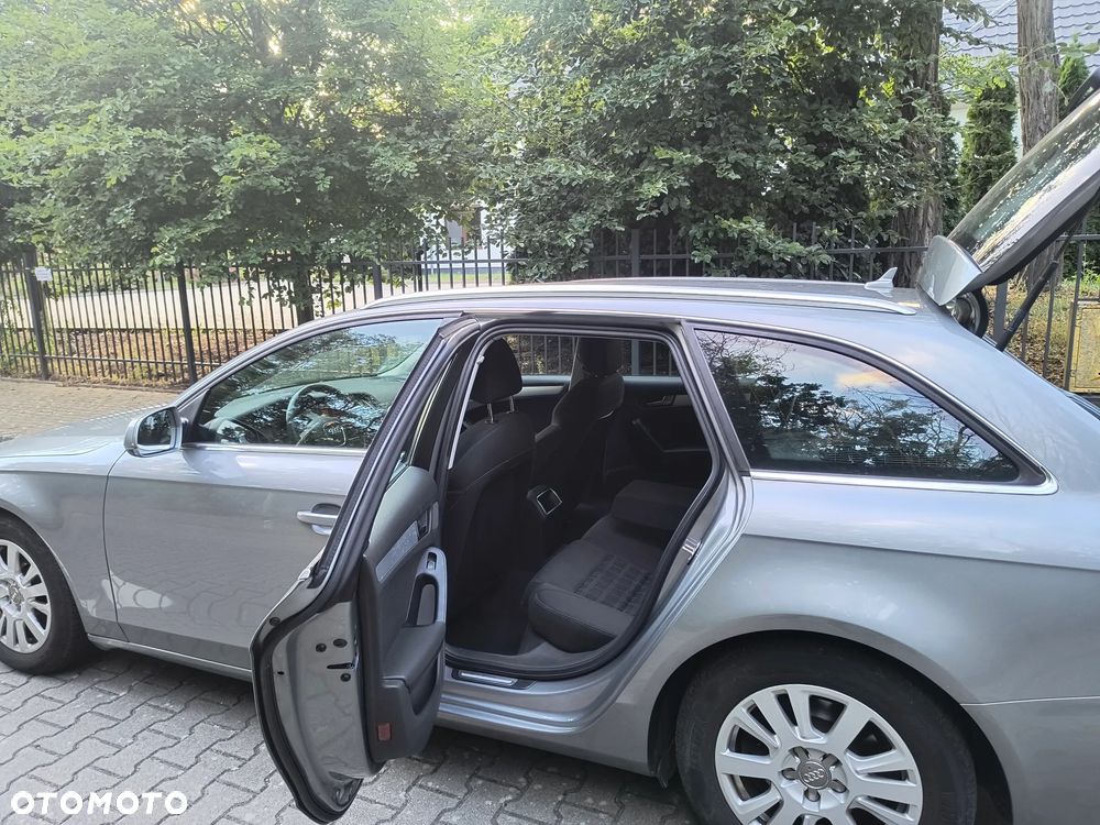 Audi A4 Avant - 17