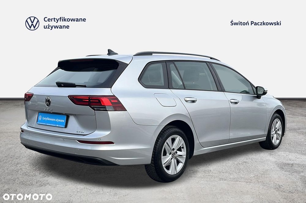Volkswagen Golf - 6