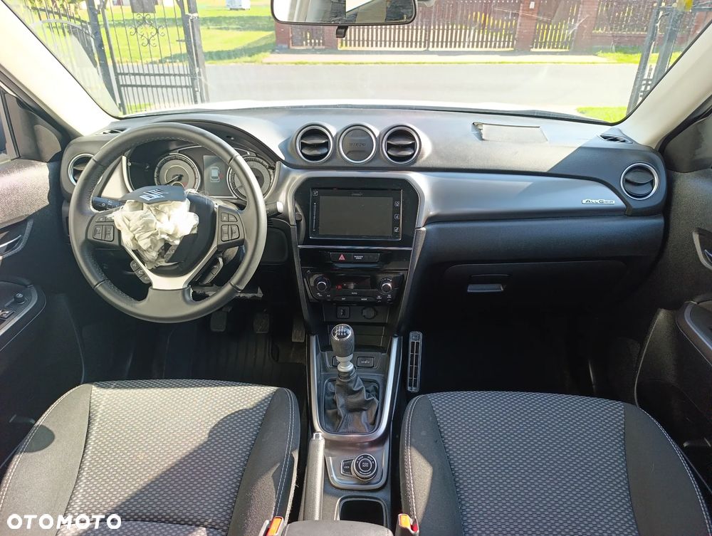 Suzuki Vitara 1.4 Boosterjet mHEV Premium Plus 4WD - 13