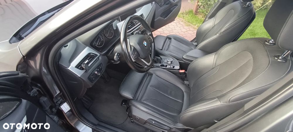 BMW X1 xDrive20d xLine - 9