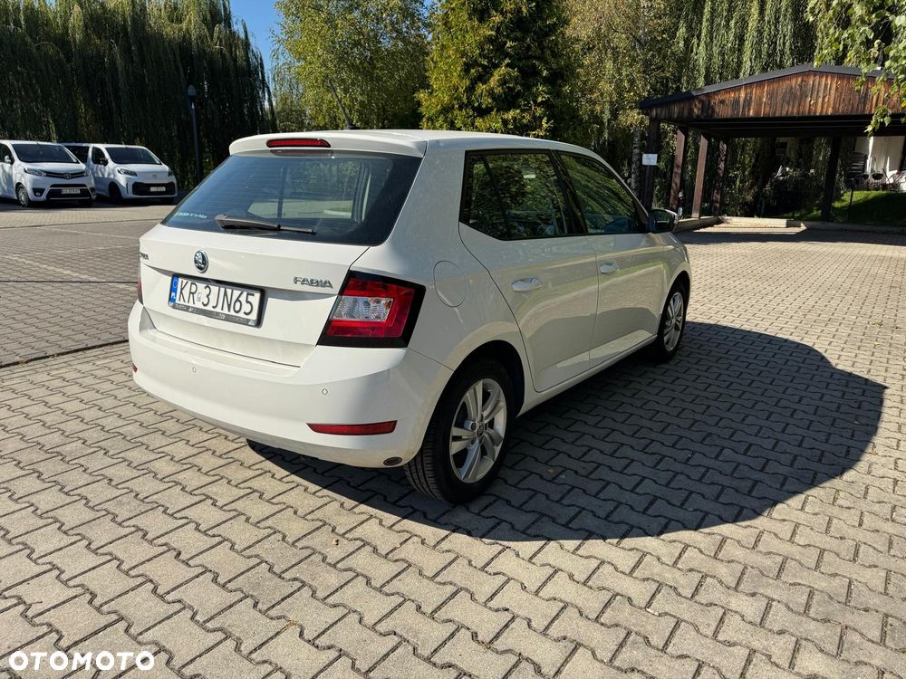 Skoda Fabia 1.0 Ambition - 3