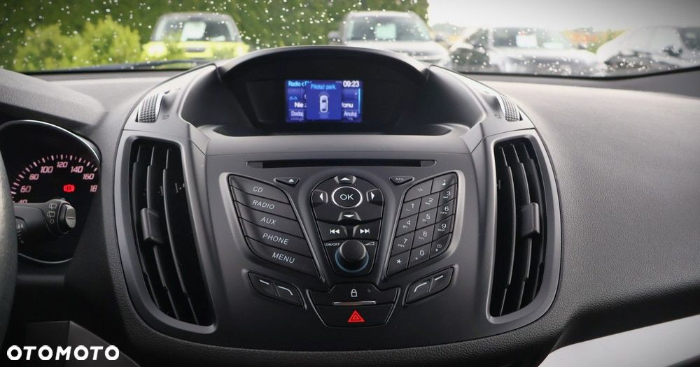 Ford Kuga 1.5 EcoBoost 2x4 Business Edition - 23