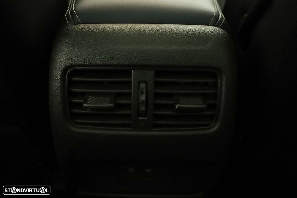 Nissan Qashqai 1.3 DIG-T Tekna - 22