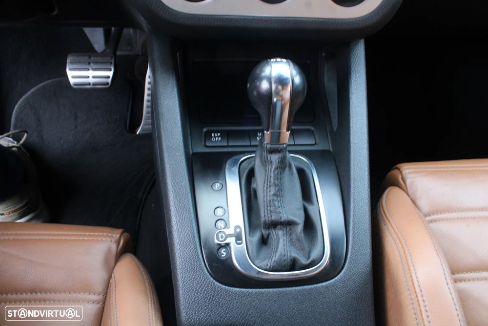 VW Scirocco 2.0 TFSi Sport DSG - 11