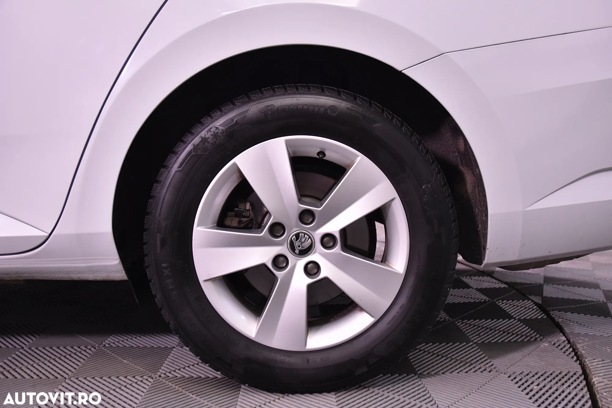Skoda Superb - 13