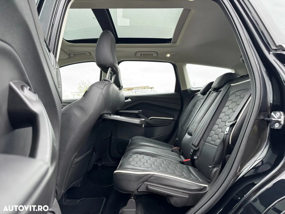 Ford Kuga 2.0 TDCi 4x4 Aut. Vignale - 10