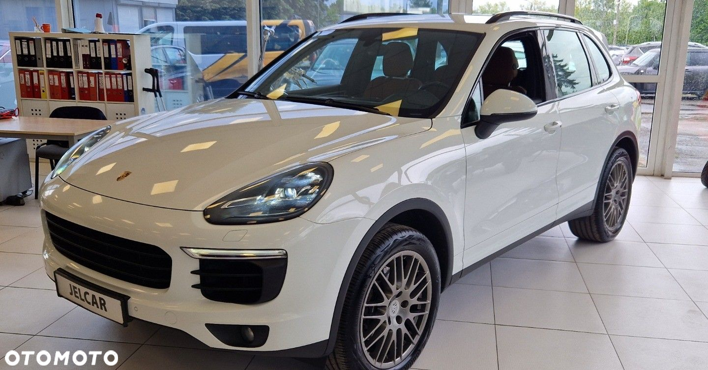 Porsche Cayenne - 9