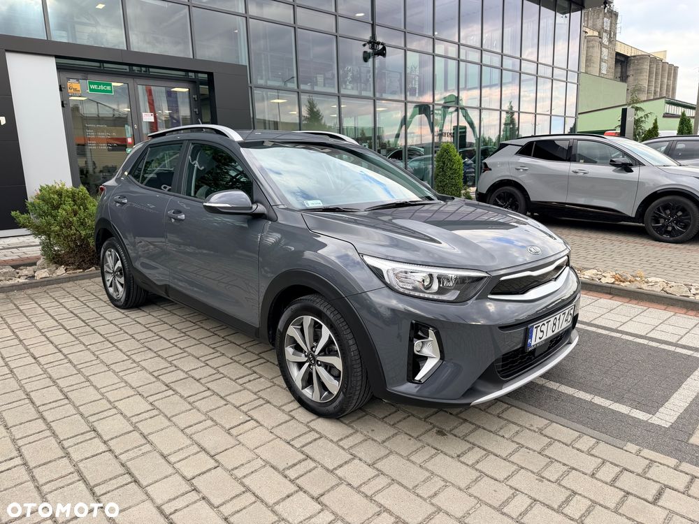 Kia Stonic 1.2 L - 6