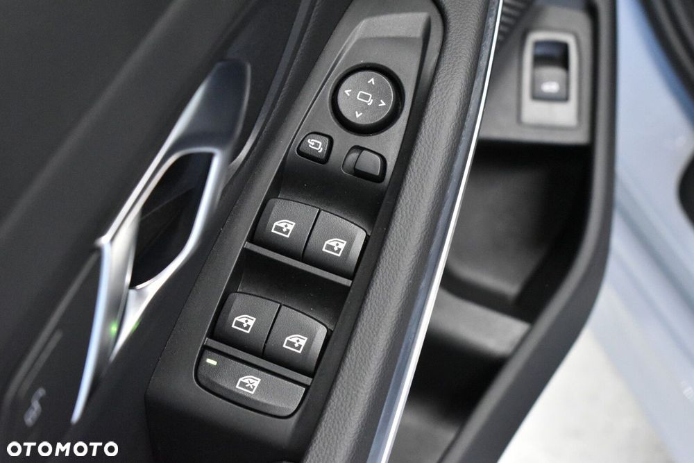 BMW Seria 3 320d xDrive mHEV sport - 8